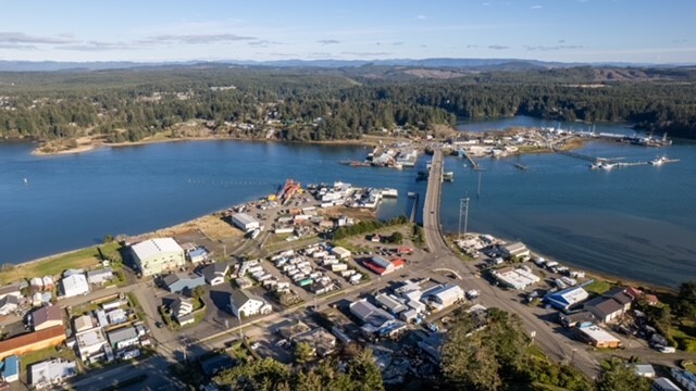 63308 Boat Basin Rd, Charleston, OR for sale - Primary Photo - Image 1 of 1