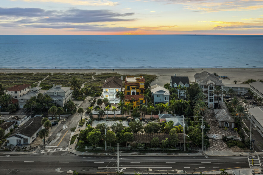 3700 Gulf Blvd, St Pete Beach, FL for sale - Building Photo - Image 1 of 24