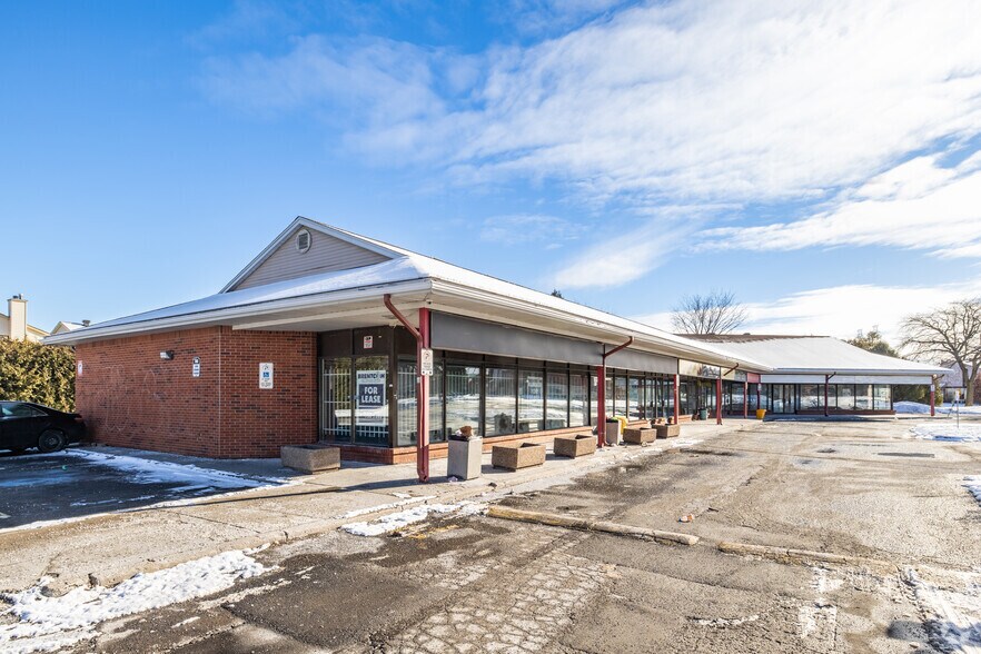 350 Viewmount Dr, Ottawa, ON for lease - Primary Photo - Image 1 of 3