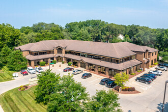 14225 University Ave, Waukee, IA - aerial  map view