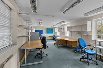 Horn Lane, Henfield for lease Interior Photo- Image 2 of 4