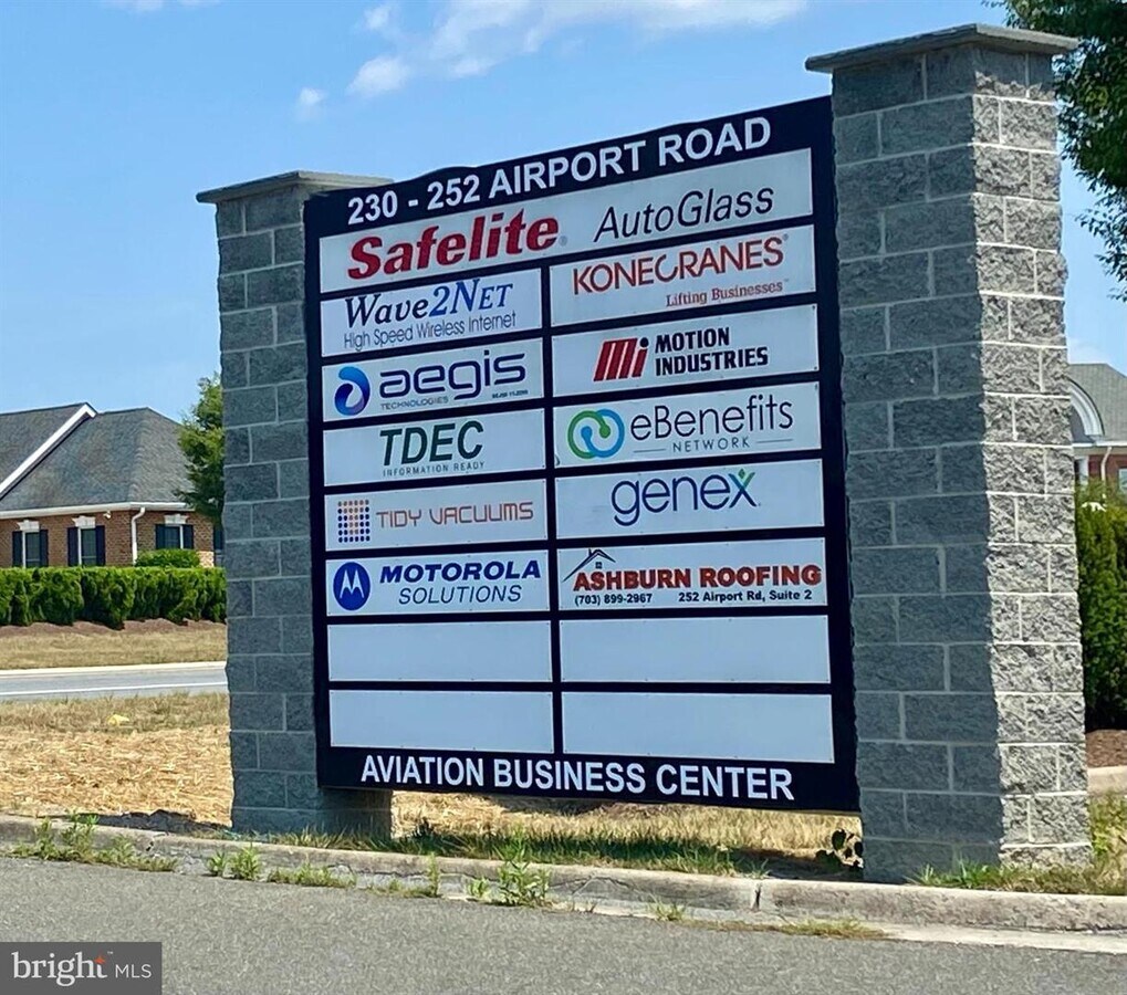 240-254 Airport Rd, Winchester, VA 22602 - Unit 250 - - Interior Photo - Image 1 of 8