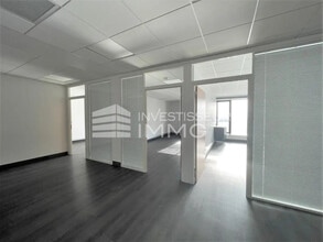 Office in Jossigny for lease Building Photo- Image 2 of 6