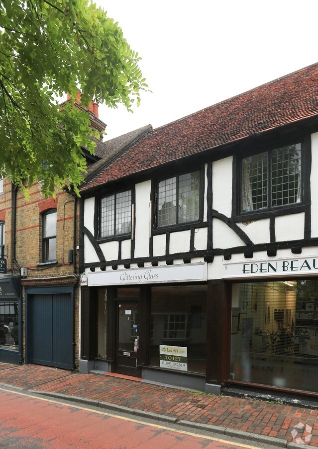 3 Church St, Edenbridge, KEN TN8 5BD