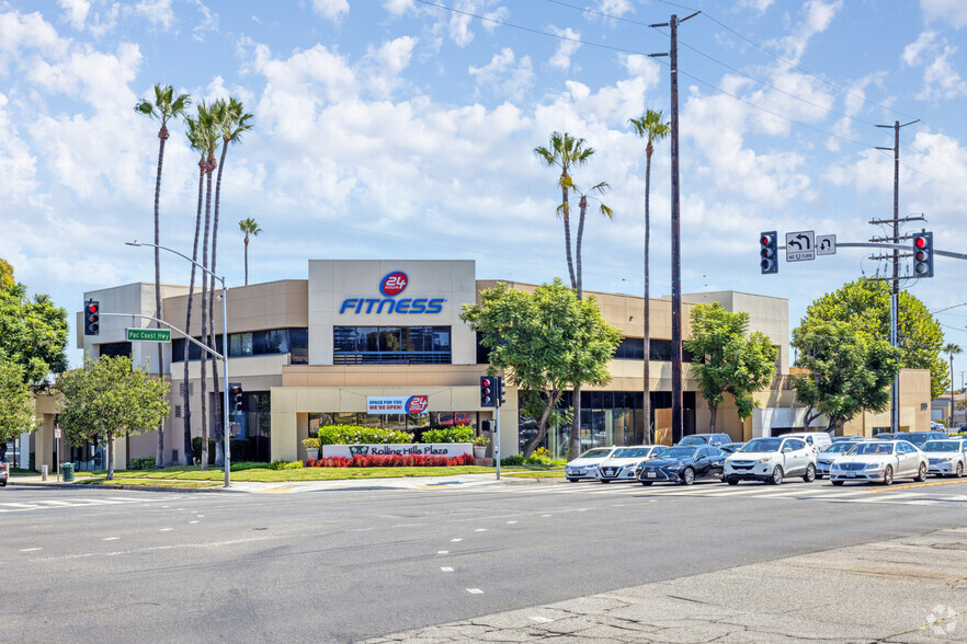 2501-2685 Pacific Coast Hwy, Torrance, CA for lease - Building Photo - Image 2 of 22