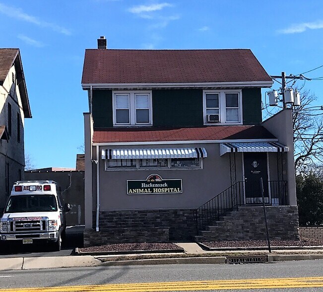 50 Hackensack Ave, Hackensack, NJ for sale - Building Photo - Image 1 of 1