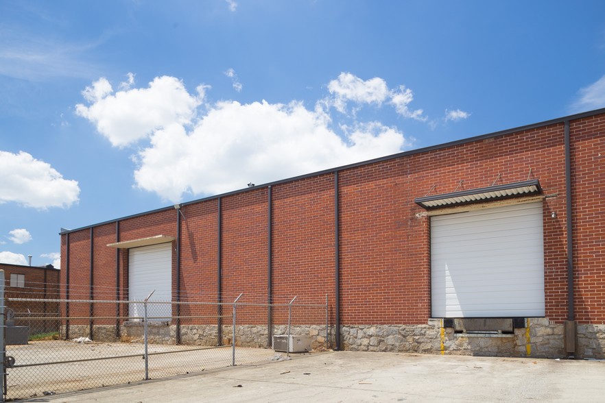 4801 Lewis Rd, Stone Mountain, GA for lease - Building Photo - Image 3 of 6