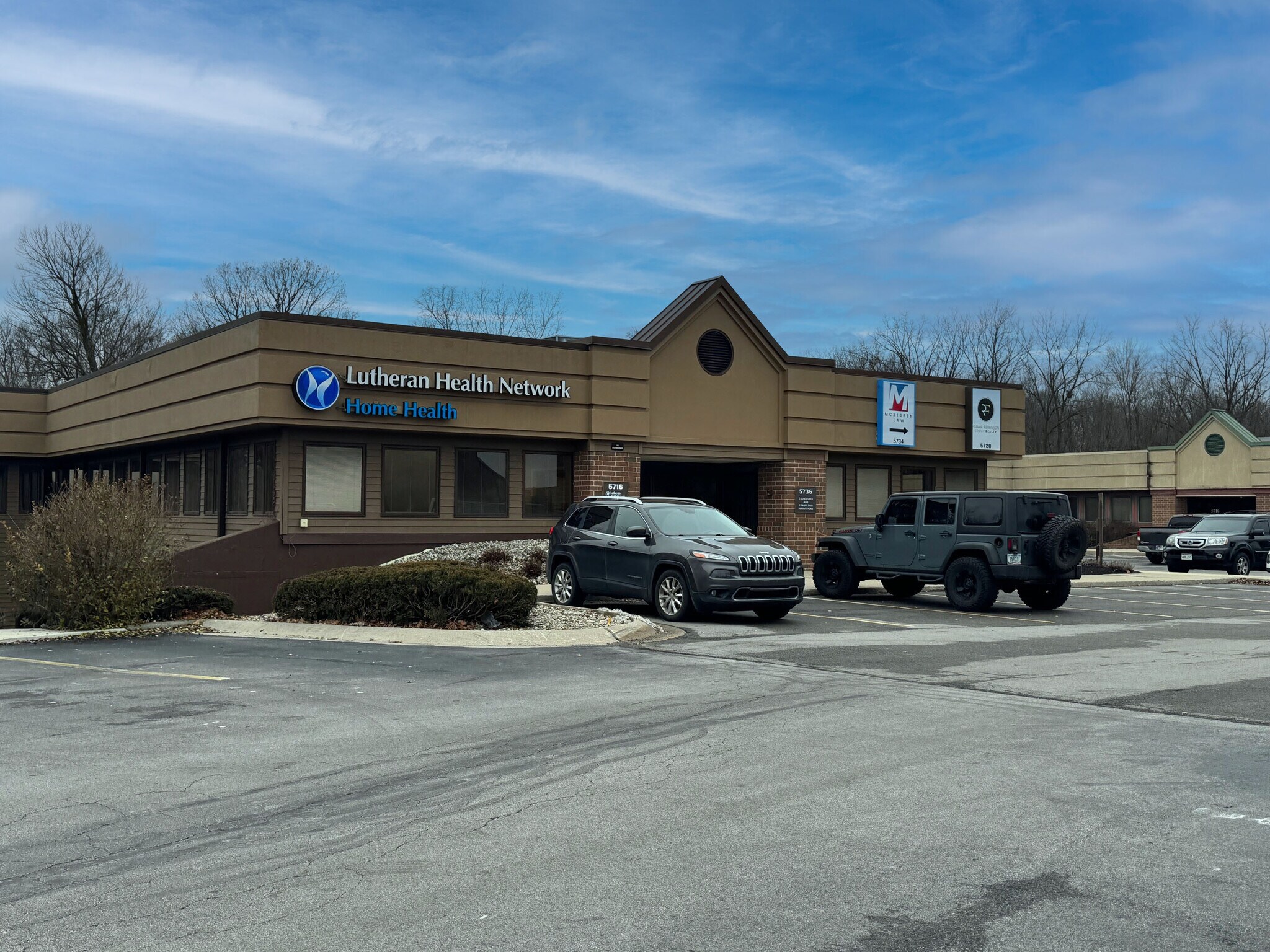 5716 Coventry Ln, Fort Wayne, IN for lease Building Photo- Image 1 of 10