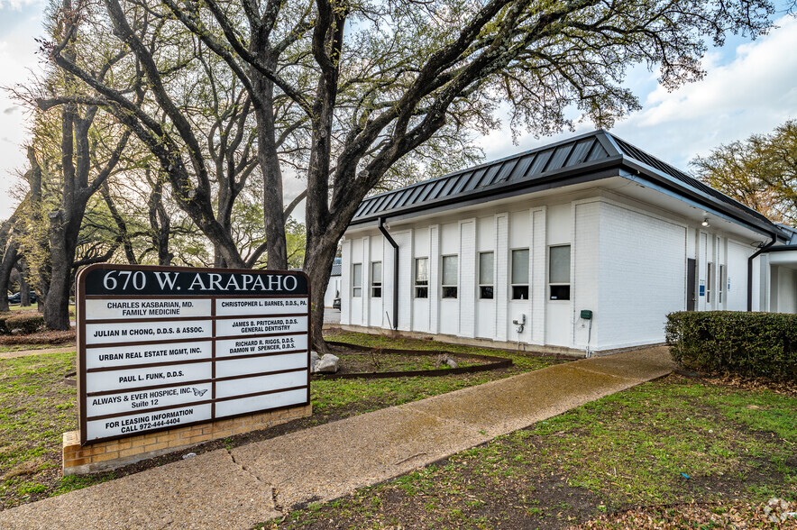 670 W Arapaho Rd, Richardson, TX for lease - Building Photo - Image 1 of 18