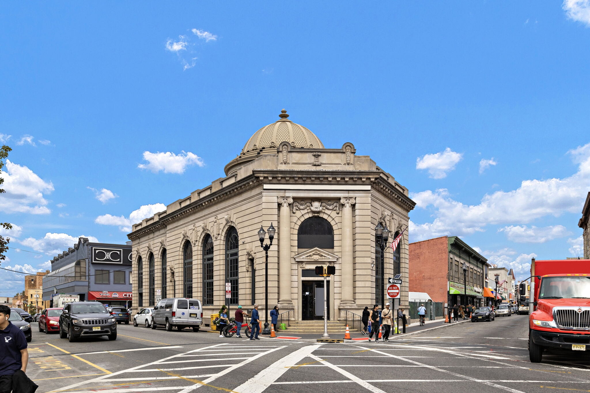 3201 Bergenline Ave, Union City, NJ for lease Building Photo- Image 1 of 30