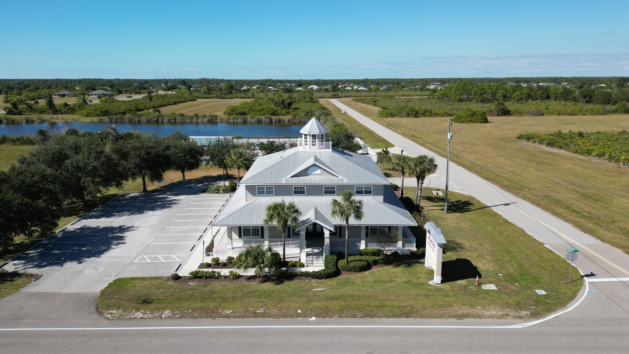 8379 Gasparilla Rd, Port Charlotte, FL for sale Building Photo- Image 1 of 19