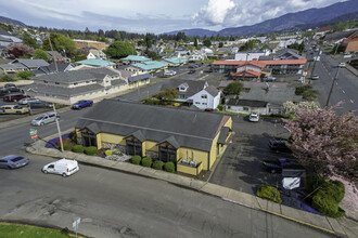 915 Main Ave, Tillamook, OR for lease Building Photo- Image 2 of 33