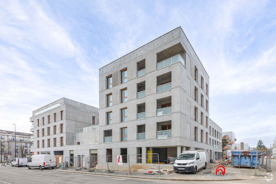 171 Route De Sainte Luce, Nantes for lease - Building Photo - Image 2 of 27