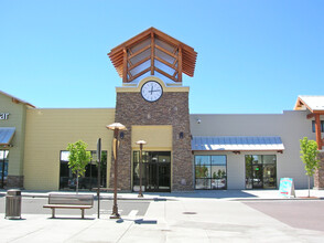 63455 N Highway 97, Bend, OR for lease Building Photo- Image 2 of 4