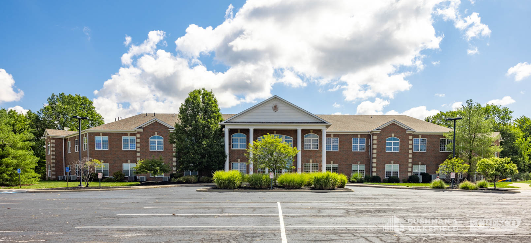 387 Golfview Ln, Highland Heights, OH for sale Building Photo- Image 1 of 16