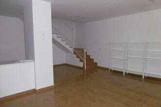 Retail in Tortosa, Tarragona for lease Interior Photo- Image 2 of 4