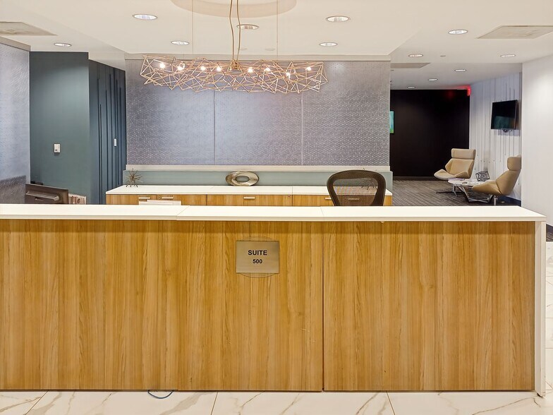 1050 Connecticut Ave NW, Washington, DC for lease - Interior Photo - Image 3 of 12