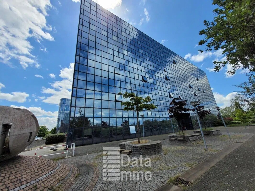 2 Rue Du Centre, Noisy-le-Grand for lease Building Photo- Image 1 of 32