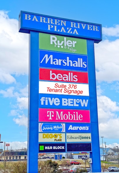 310-376 N L Rogers Wells Blvd, Glasgow, KY for lease - Building Photo - Image 3 of 9