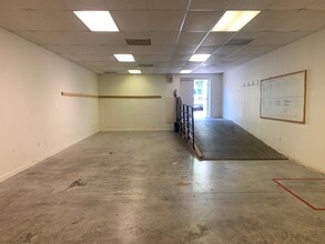 2110 Duncan Rd, Wilmington, DE for lease Interior Photo- Image 2 of 2