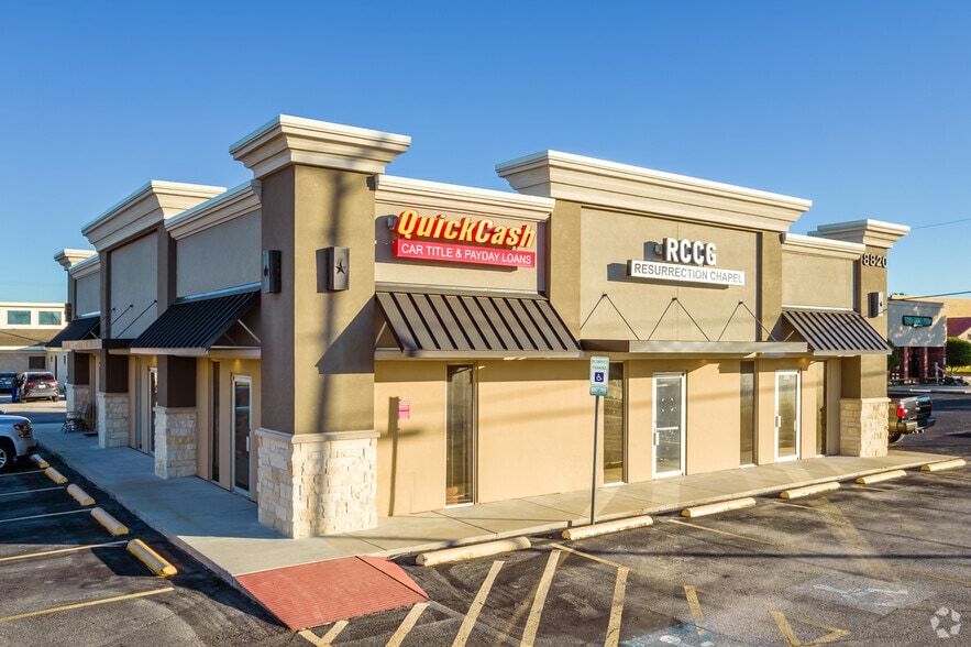 8750 Main St, Frisco, TX for lease - Primary Photo - Image 2 of 2