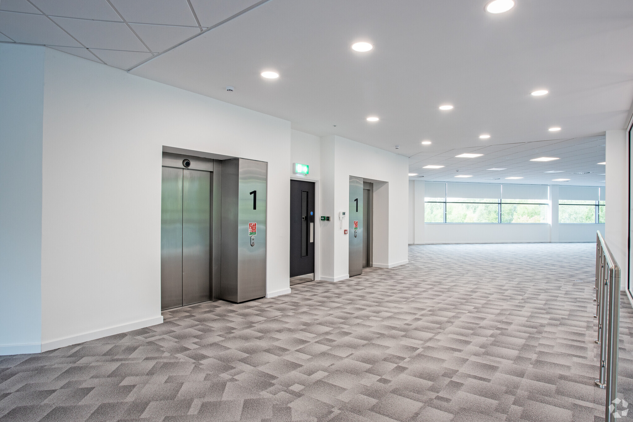 Quick Silver Way, Newcastle Upon Tyne for lease Interior Photo- Image 1 of 5