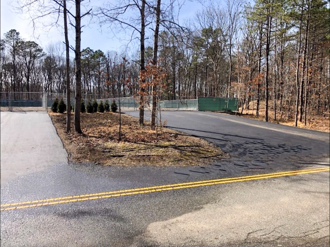 Manor Yaphank Road Manorville Ny 11949, Manorville, NY for sale Building Photo- Image 1 of 1