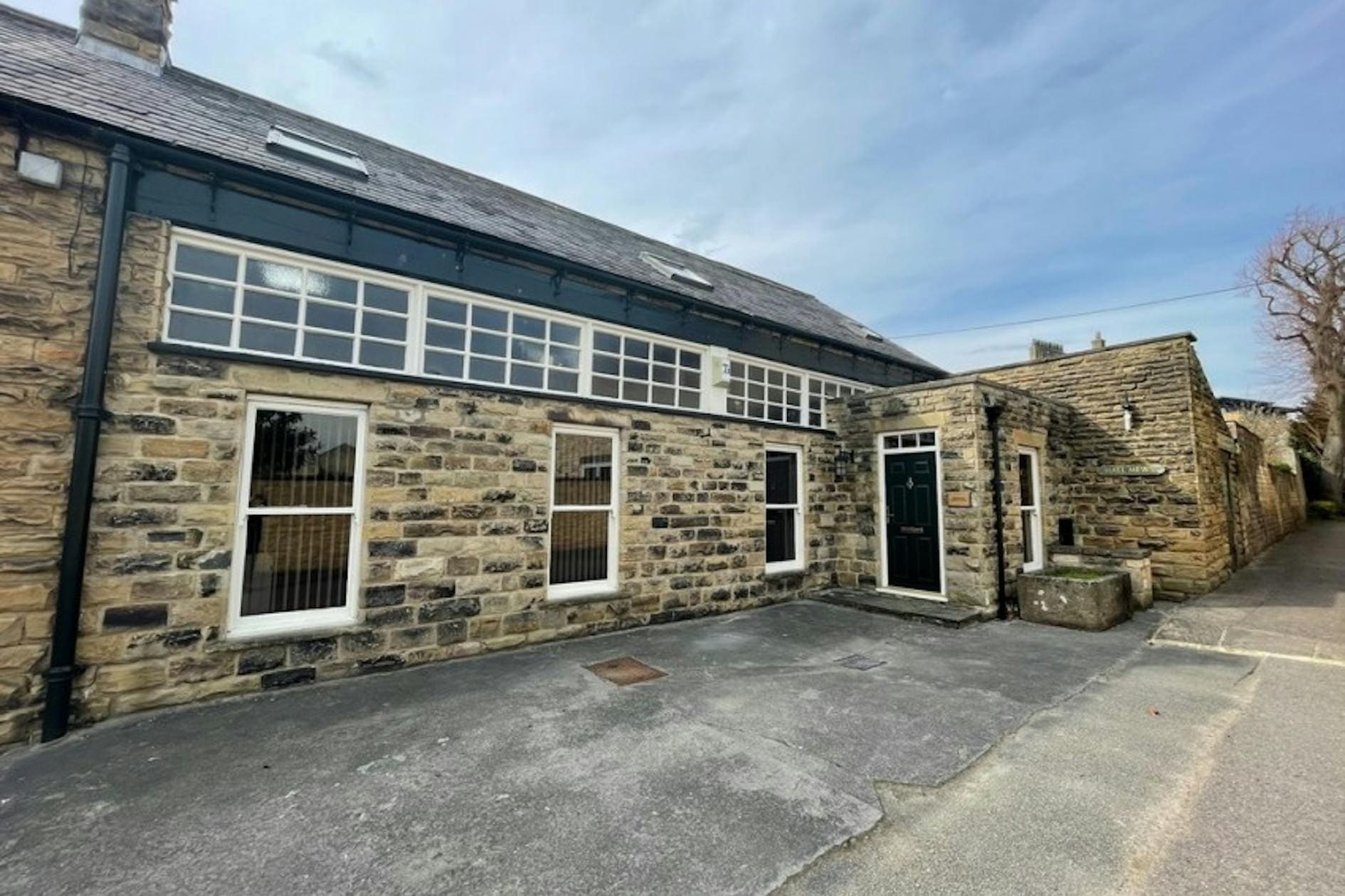 Clifford Rd, Boston Spa for lease Building Photo- Image 1 of 2