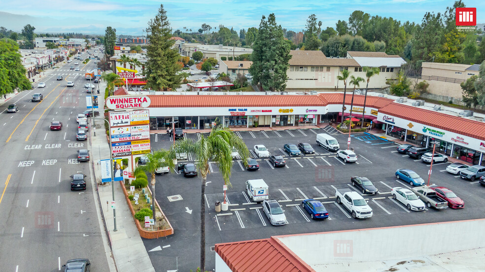 19930-19960 Ventura Blvd, Woodland Hills, CA for lease - Aerial - Image 2 of 14