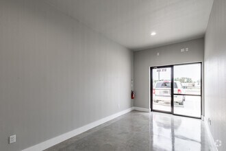 14322 IH 10 E, Converse, TX for lease Interior Photo- Image 2 of 2