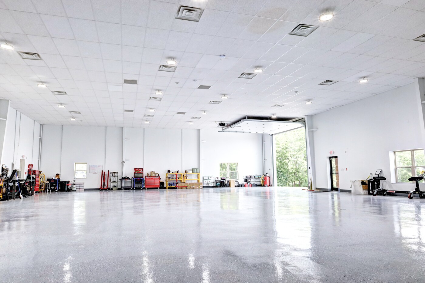 555 Duncan Rd, Frankfort, KY for sale Interior Photo- Image 1 of 1