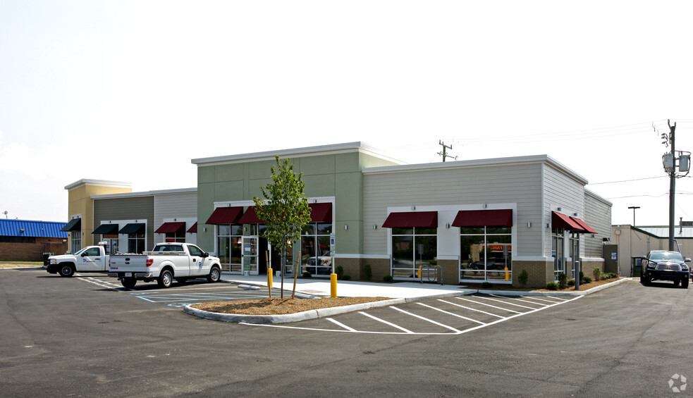 1099 Independence Blvd, Virginia Beach, VA for lease - Building Photo - Image 2 of 3