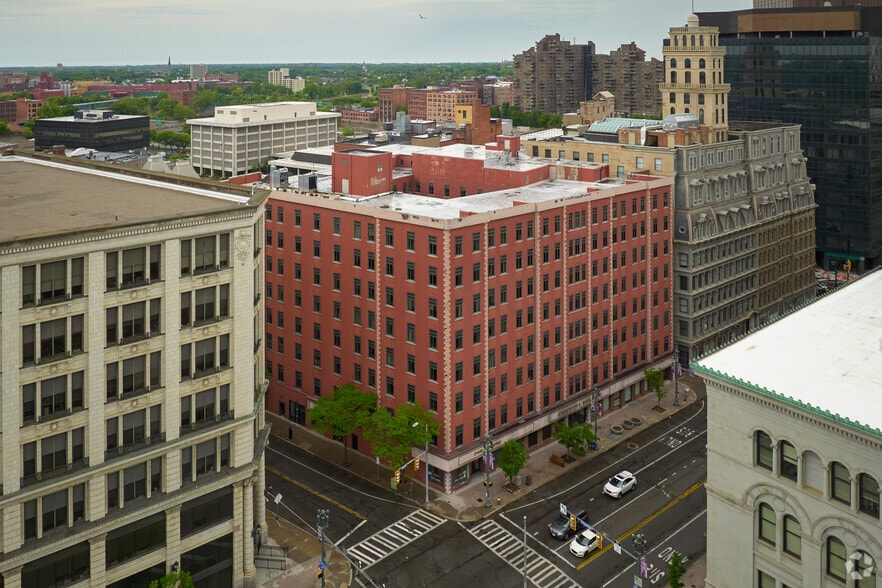 28-42 W Main St, Rochester, NY for lease - Aerial - Image 2 of 10
