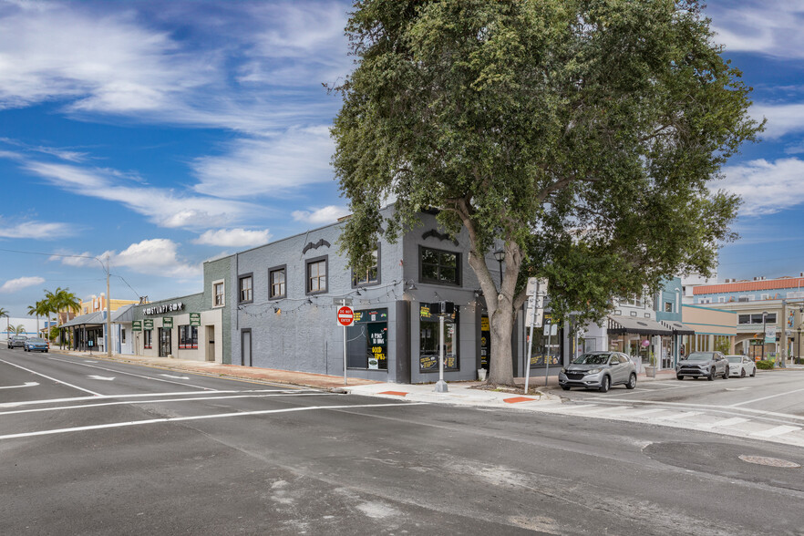 105-113 Brevard Ave, Cocoa, FL for sale - Building Photo - Image 1 of 29