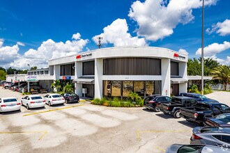 6363-6365 E Colonial Dr, Orlando, FL for lease Building Photo- Image 2 of 25