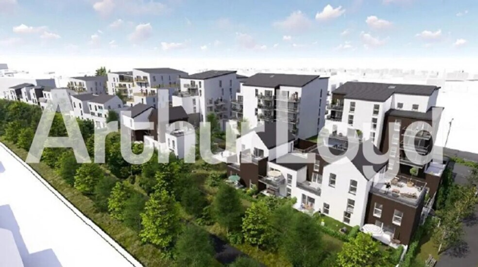 Office in Caen for lease - Building Photo - Image 2 of 13