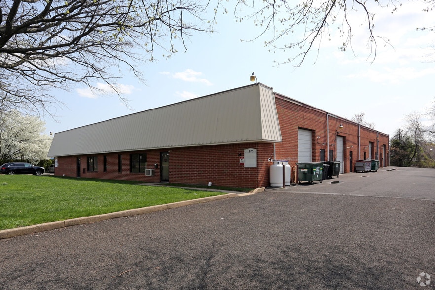 875 Pennsylvania Blvd, Feasterville, PA for sale - Building Photo - Image 2 of 10