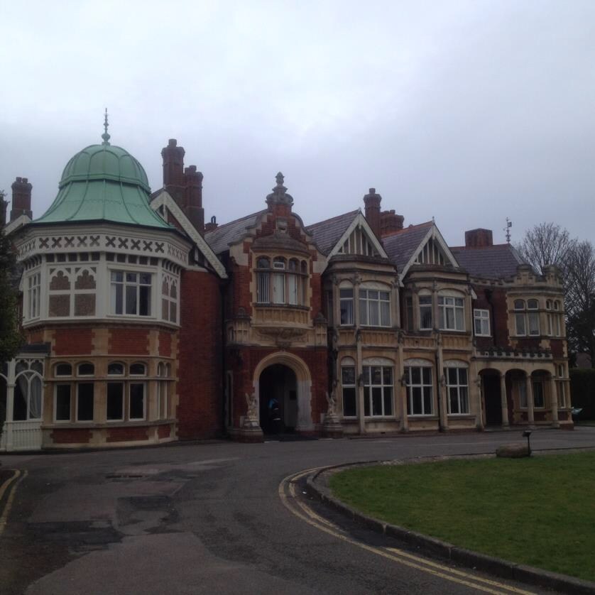 Sherwood Dr, Milton Keynes, MK3 6EB