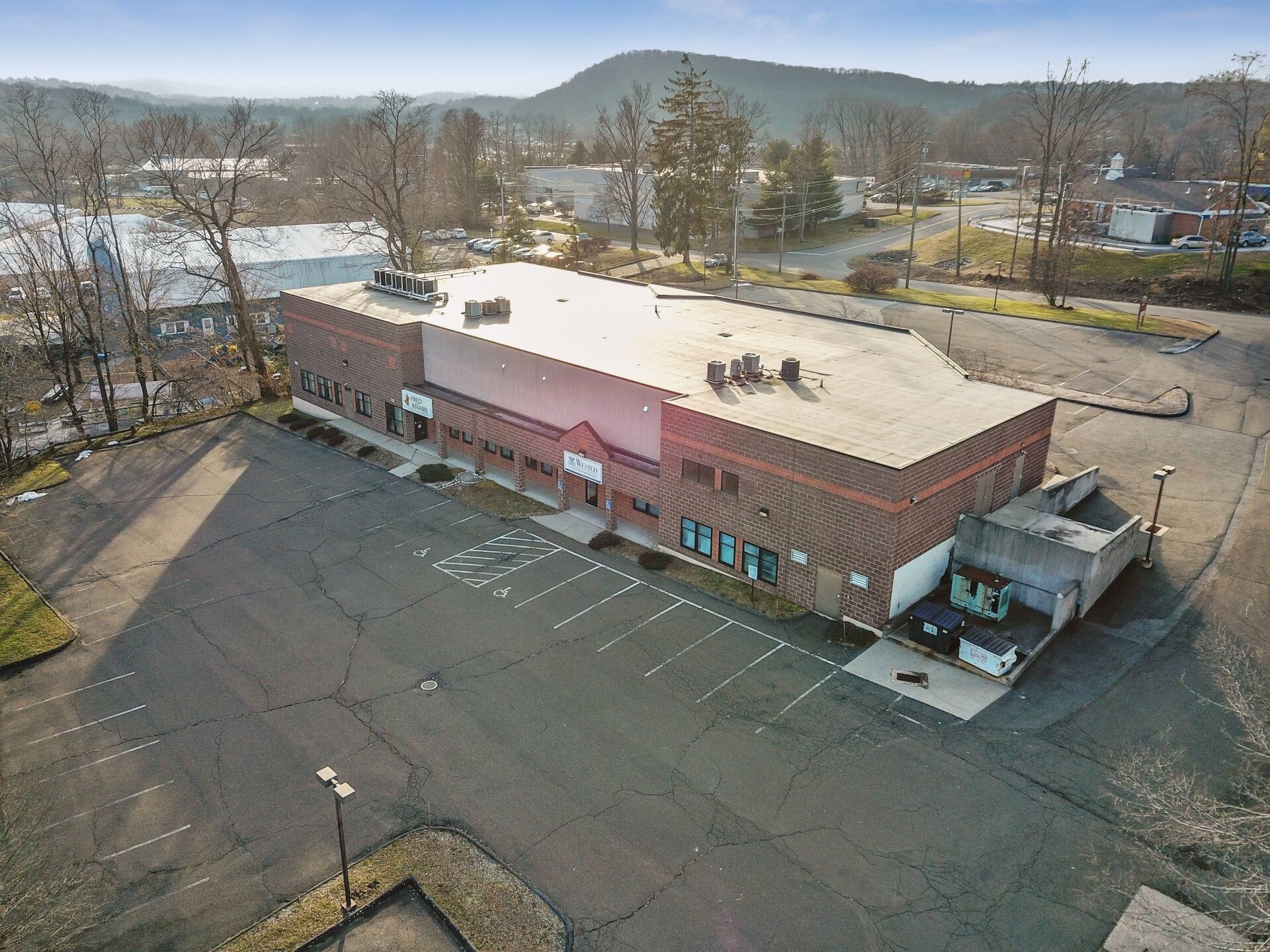 117 Old State Rd, Brookfield, CT for sale Building Photo- Image 1 of 1