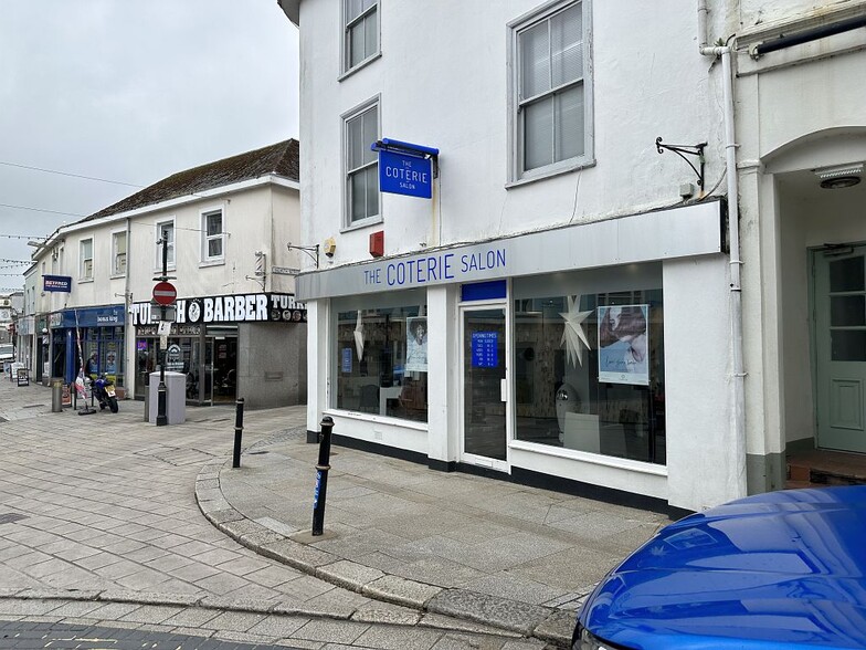 1 Market St, St Austell for lease - Building Photo - Image 1 of 7