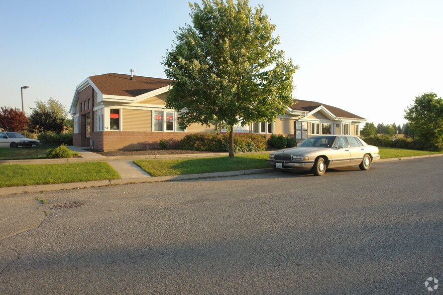 20 E J St, Deer Park, WA for sale - Building Photo - Image 1 of 1