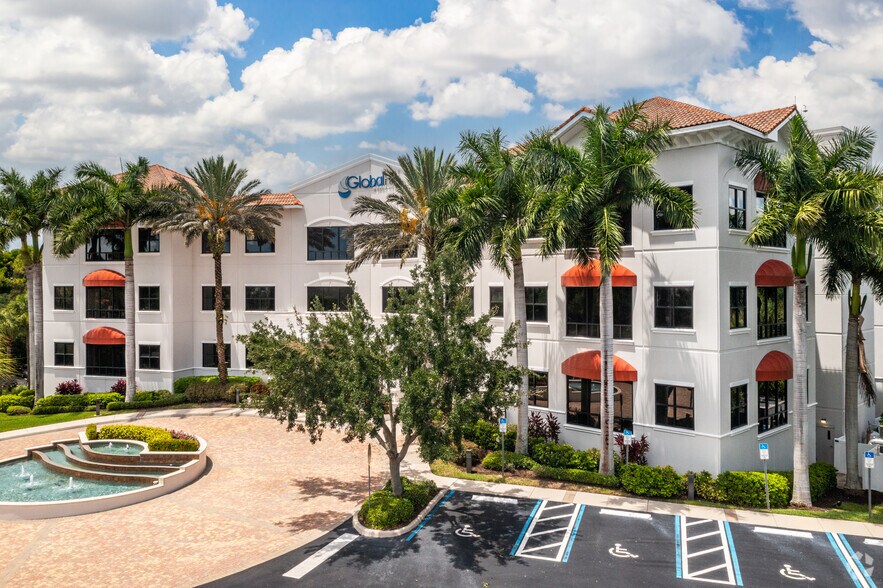 9530 Marketplace Rd Fort Myers Fl 33912 Renaissance Center Loopnet Com 9530 Marketplace Rd Fort Myers Fl 33912 Renaissance Center Loopnet Com