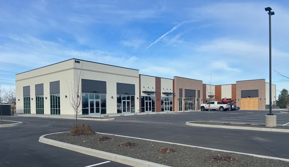 849 S Rising Sun Dr, Nampa, ID for lease - Building Photo - Image 2 of 10