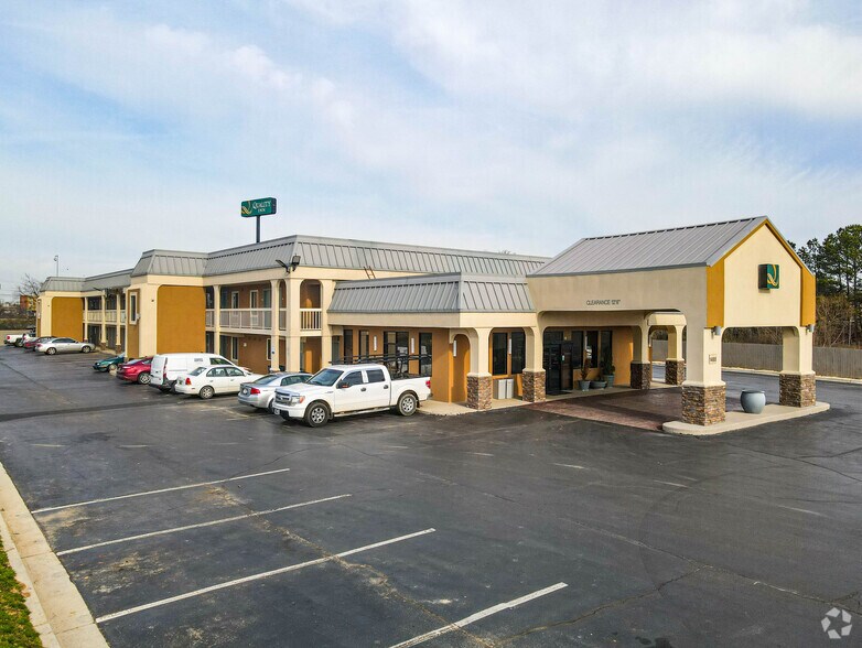 1488 Thrasher Blvd, Athens, AL for sale - Primary Photo - Image 1 of 1