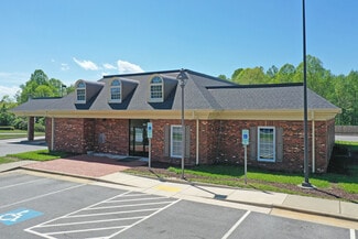 More details for 2200 Westchester Dr, High Point, NC - Retail for Lease