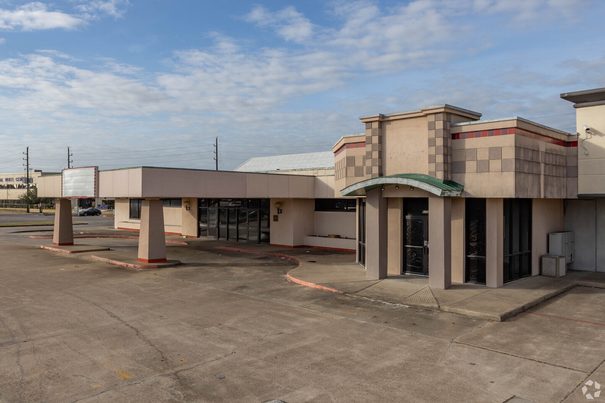 6704 Highway 6 S, Houston, TX for sale Building Photo- Image 1 of 1