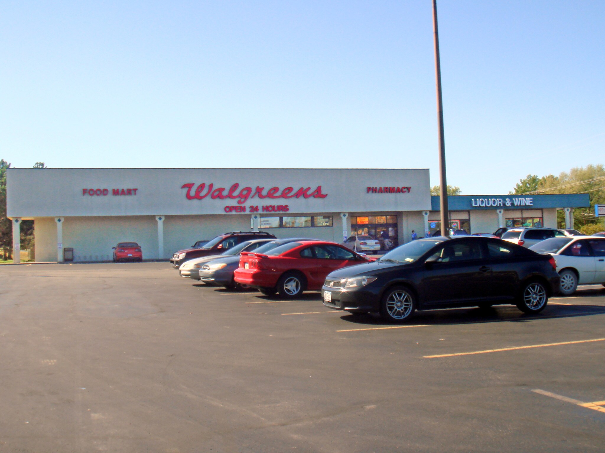 4005 SW 29th St, Topeka, KS for sale Primary Photo- Image 1 of 1
