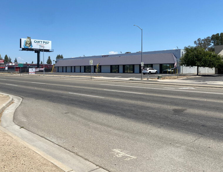 2546 N Clovis Ave, Fresno, CA for sale - Building Photo - Image 1 of 7