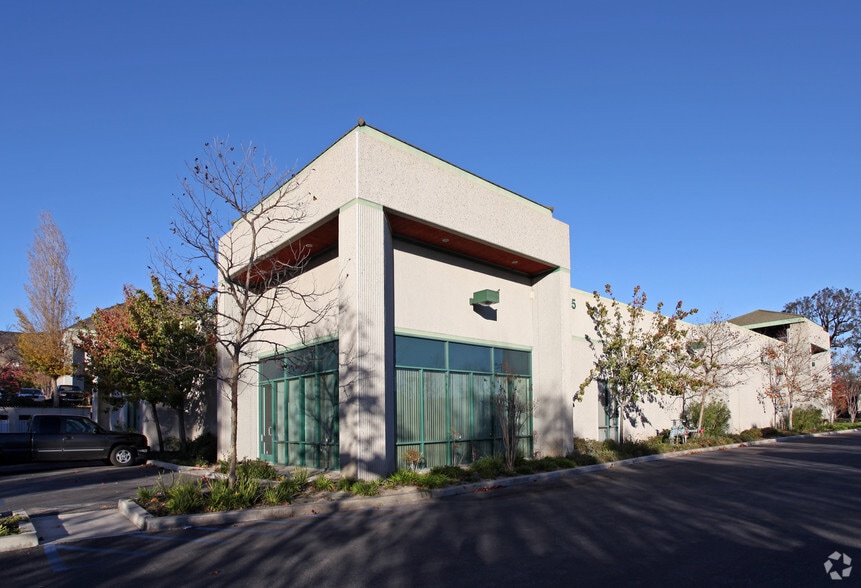 3555 Old Conejo Rd, Newbury Park, CA for lease - Primary Photo - Image 1 of 3