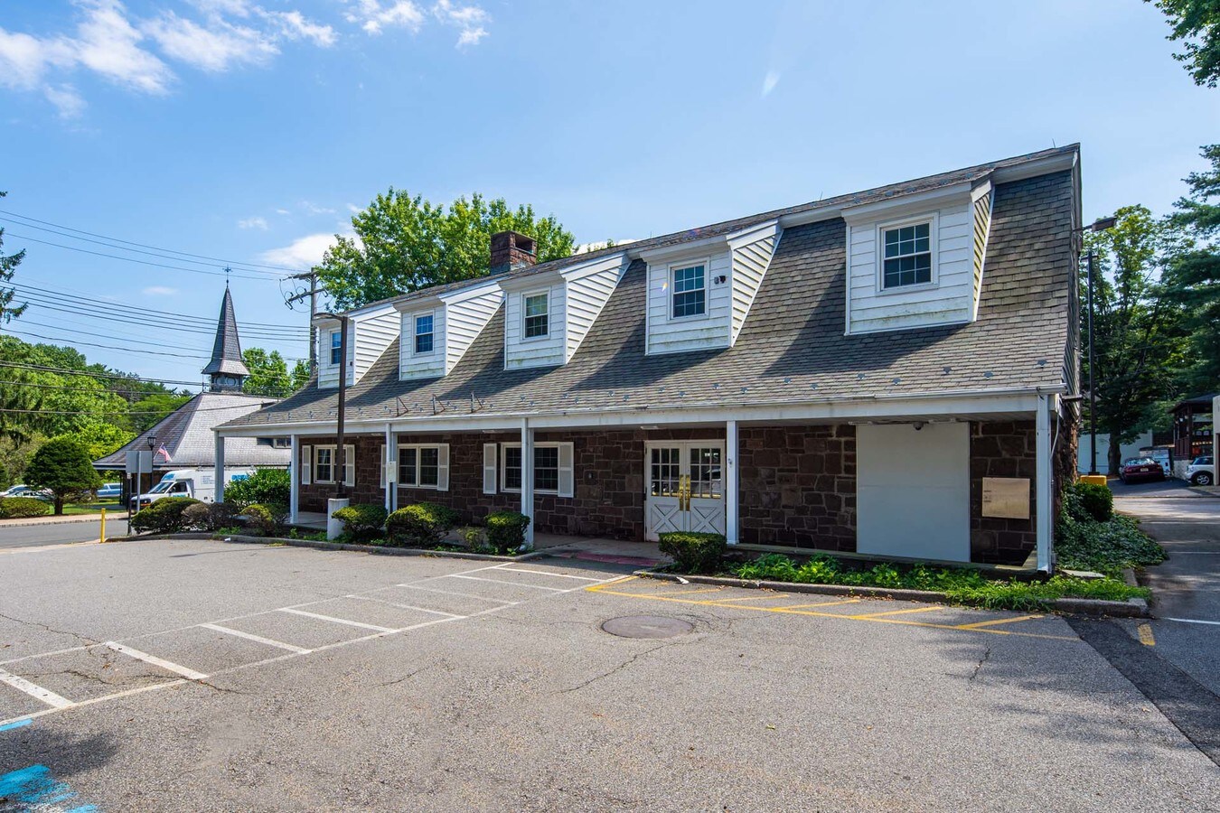 129 Hardenburgh Ave, Demarest, NJ 07627